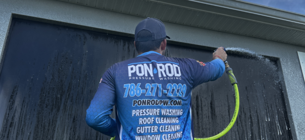 Soft Washing Service Banner